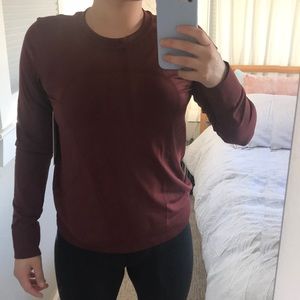 Swiftly breath long sleeve size 6. Maroon